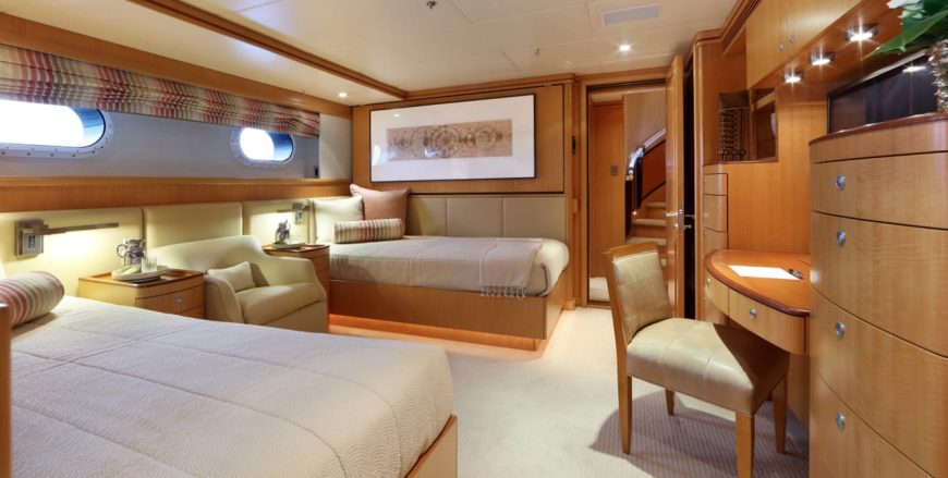 HELIOS 2 | 2002 51.13m (167′9′) Luxury Aluminium Motor Yacht from American shipyard Palmer Johnson