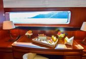 HOLIDAY | 2005 42.45m (139′3″) Luxury Steel Motor Yacht from Italian shipyard Maiora