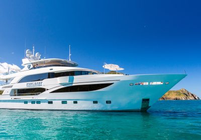 KING-BABY-2016-43.89m-144ft-Luxury-Motor-Yacht-for-charter-YachtDealz1