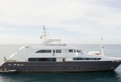 KOMOKWA | 2010 41.15m (135′) Luxury Motor Yacht from Taiwanese shipyard Horizon