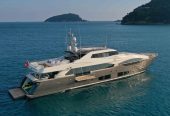 LADY DIA | 2011 37.8m (124′) Performance Motor Yacht from Italian shipyard FERRETTI YACHTS