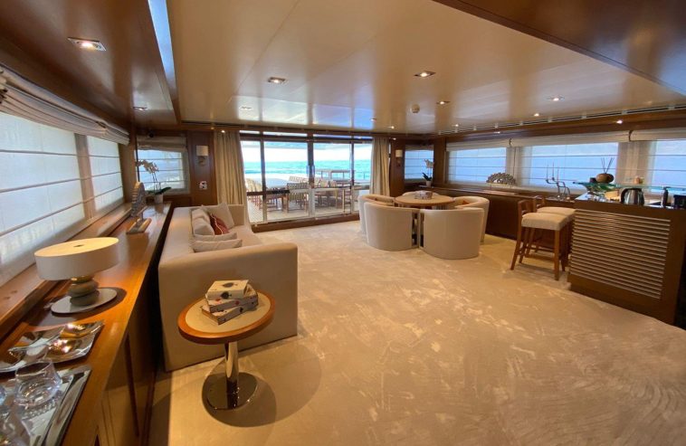 LADY I | 2008 42.60m (139′9″) Luxury Tri-Deck Motor Yacht from Italian shipyard CRN