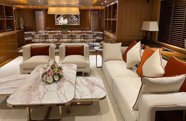 LADY I | 2008 42.60m (139′9″) Luxury Tri-Deck Motor Yacht from Italian shipyard CRN