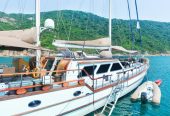 LADY LORRAINE | 2004 98ft (30m) Luxury Ketch Steel Sail Yacht