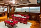 LEGEND | 1974 77.4m (253′11″) Luxury Explorer Motor Yacht from Dutch shipyard IHC Verschure