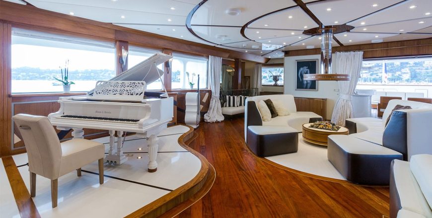 LEGEND | 1974 77.4m (253′11″) Luxury Explorer Motor Yacht from Dutch shipyard IHC Verschure