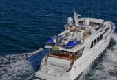 LUCKY STARS | 1998 108′ (33m) Luxury Flybridge Performance Aluminium Motor Yacht built by US shipyard Broward