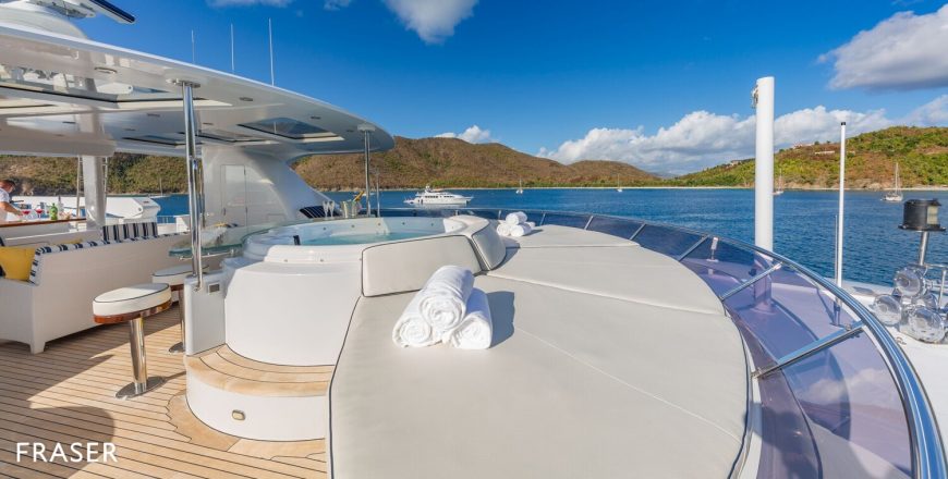 MAGIC | 2005 39.62m (130′) Luxury Tri-Deck Motor Yacht from American shipyard Northern Marine