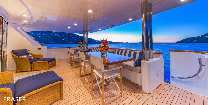 MAGIC | 2005 39.62m (130′) Luxury Tri-Deck Motor Yacht from American shipyard Northern Marine