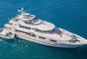 MAGIC | 2005 39.62m (130′) Luxury Tri-Deck Motor Yacht from American shipyard Northern Marine