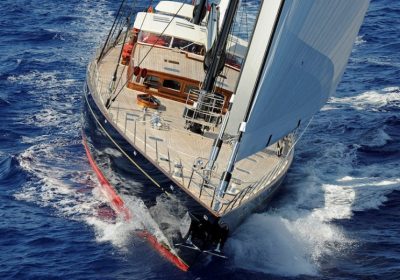 MARIE-Yacht-for-charter-YachtDealz5