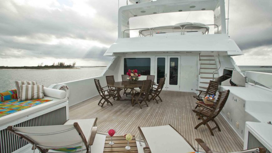 MURPHY’S LAW | 1998/2014 124′ (39m) Luxury Tri-Deck Performance Motor Yacht built by American shipyard Delta Marine