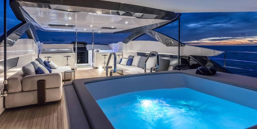 NEVER BLUE | 2018 38.4m (126′) Performance Luxury Motor Yacht from Italian shipyard Ferretti Yachts