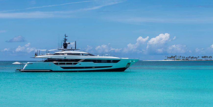 NEVER BLUE | 2018 38.4m (126′) Performance Luxury Motor Yacht from Italian shipyard Ferretti Yachts