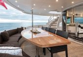 PARADISE | 2014 35.36m (116′) Luxury Flybridge Performance Motor Yacht from Taiwanese shipyard HORIZON