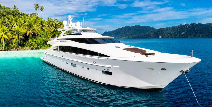 PARADISE | 2014 35.36m (116′) Luxury Flybridge Performance Motor Yacht from Taiwanese shipyard HORIZON