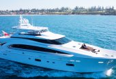 PARADISE | 2014 35.36m (116′) Luxury Flybridge Performance Motor Yacht from Taiwanese shipyard HORIZON