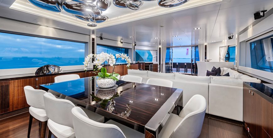 PARADISE | 2014 35.36m (116′) Luxury Flybridge Performance Motor Yacht from Taiwanese shipyard HORIZON