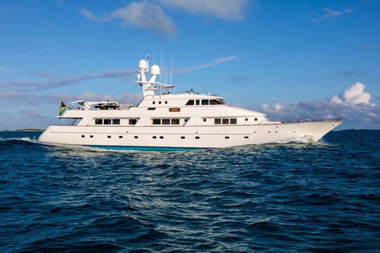 RENA | 1989 44.2m (145′) Classic Luxury Aluminium Motor Yacht from Australian shipyard NQEA