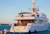 RENA | 1989 44.2m (145′) Classic Luxury Aluminium Motor Yacht from Australian shipyard NQEA