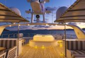 SILENTWORLD | 2006 39.6m (129′ 11″) Luxury Tri-Deck Steel Motor Yacht from Spanish shipyard Astilleros MCIES (Oassive)