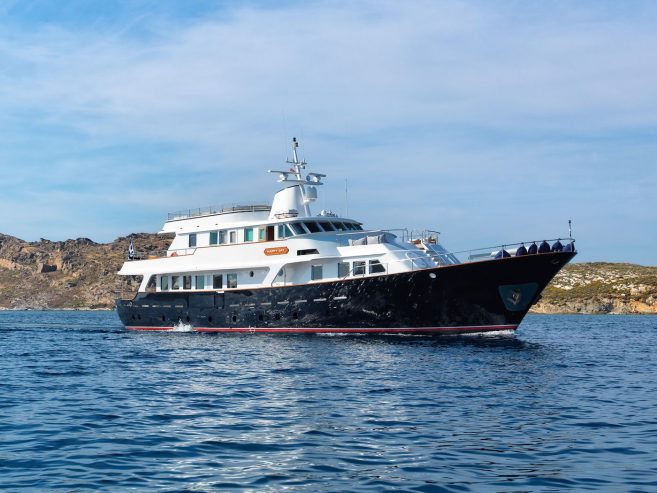 SOUNION II | 1969 31.62m (103′9″) Classic Steel Luxury Motor Yacht from Italian shipyard Benetti