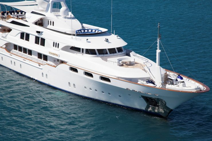 STARFIRE | 1998 54m (177′ 2″) Luxury Steel Motor Yacht from Italian shipyard Benetti