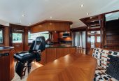 SKULLDUGGERY | 2010 74ft (23m) Ocean Alexander Motor Yacht