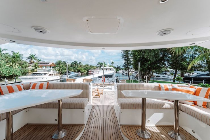 SKULLDUGGERY | 2010 74ft (23m) Ocean Alexander Motor Yacht