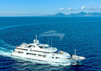 TACANUYA-1992-56.1m-184-122-Luxury-Tri-Deck-Aluminium-Motor-Yacht-for-charter-YachtDealz28