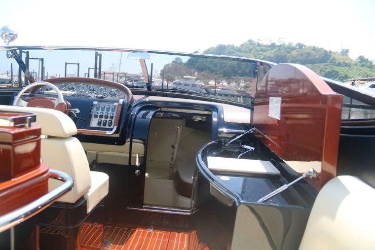 TT Sha Sha Sha | 2015 33ft (10m) Aquariva Superyacht Tender / Day boat from Italian shipyard Riva