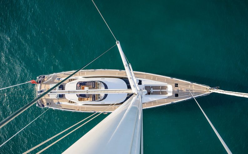 TWILIGHT | 2013 38.14m (125′2″) Ed Dubois design Luxury Flybridge Sloop Sail Yacht from British shipyard OYSTER