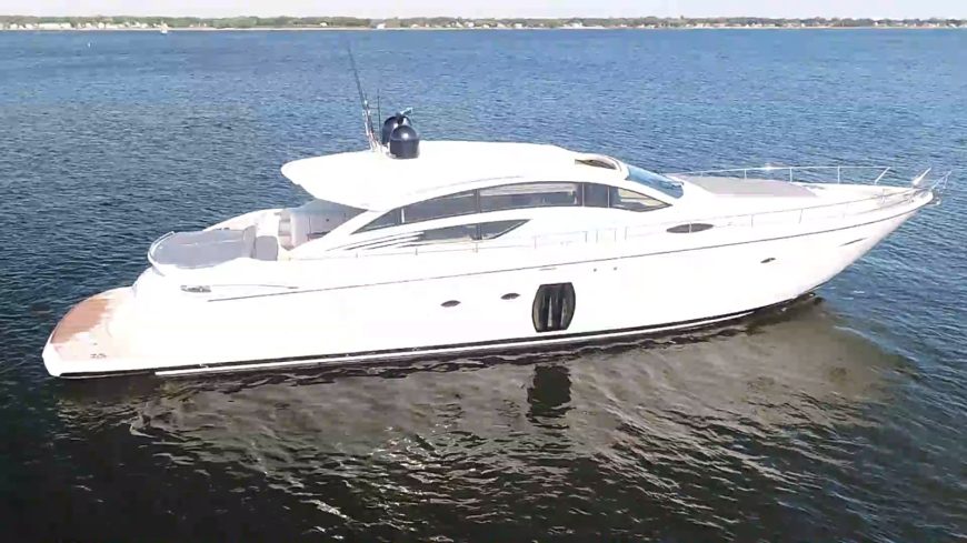 Uptown Girl | 2008 72ft (22m) Pershing High Performance Luxury Motor Yacht