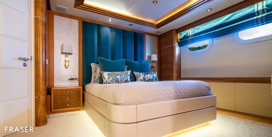 VIBRANCE | 2004 49.3m (161′9″) Luxury Tri-Deck Steel Motor Yacht from Dutch shipyard AMELS