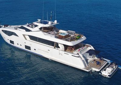 2016-CUSTOM-LINE-108-FT-FOR-SALE-YachtDealz2