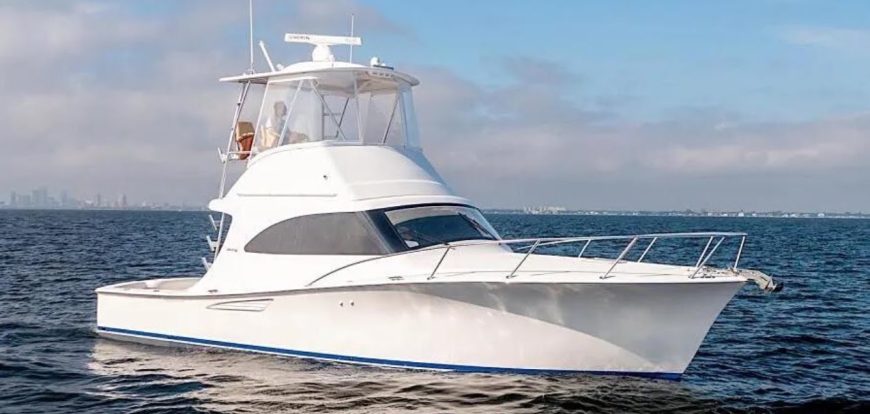 R&D | 2018 37ft (11m) Sportfish Motor Yacht built by US shipyard Viking Yachts