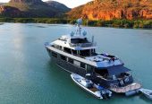 AKIKO | 2007 34.2m (112′2″) Luxury Explorer Motor Yacht from NZ shipyard Alloy Yachts