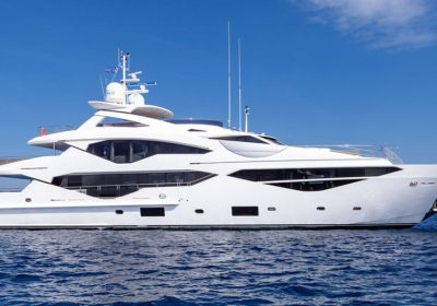 AQUA-LIBRA-2018-131-40m-Motor-Yacht-for-charter-YachtDealz20