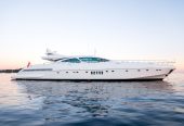 BEACHOUSE | 2009 39.65m (130’1″) Fast Sport Luxury Motor Yacht from Italian shipyard Overmarine