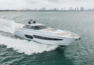 BEL-SOGNO-2016-26.84m-881″-RIVA-Motor-Yacht-for-charter-YachtDealz1