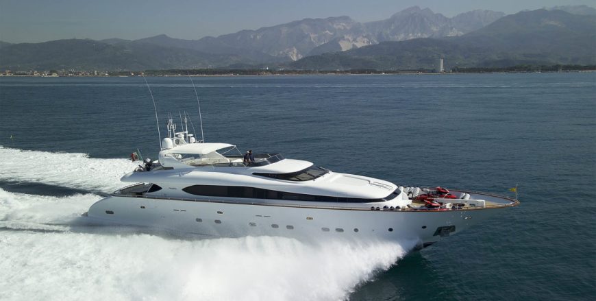 BIANCA | 2010 107’7” (32.80m) Luxury Flybridge Motor Yacht from Italian shipyard Maiora