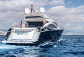 BLADE 6 | 2009 92’6” (28.20m) Performance Sport Motor Yacht from British shipyard Sunseeker