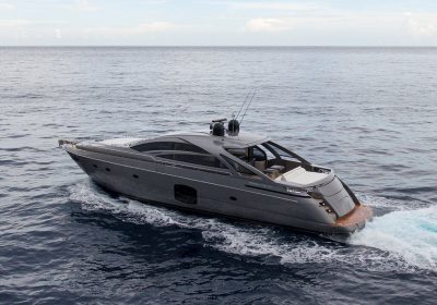 Bad-Daddy-2018-70-PERSHING-Cruising-Yacht-For-Sale-YachtDealz18