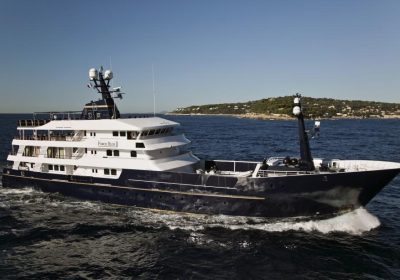 FORCE-BLUE-2002-70m-229-822-Luxury-Steel-Explorer-Motor-Yacht-for-charter-YachtDealz8