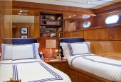 Grace | 2002 82ft (25m) Luxury Motor Yacht built by US shipyard Hargrave Custom Yachts