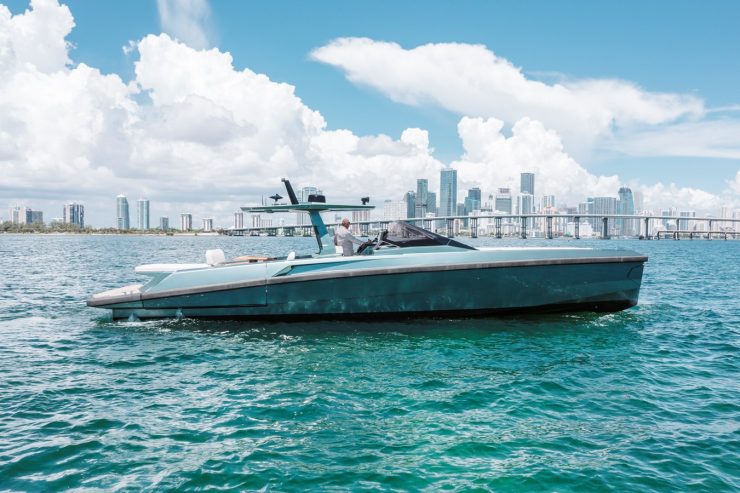 Heartthrob | 2020 48ft (14.63m) WALLY Sport Motor Yacht