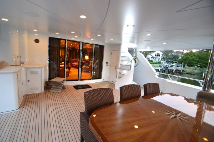 Joan’s Ark | 2003 121ft Luxury Motor Yacht built by Canadian shipyard Crescent Custom Yachts