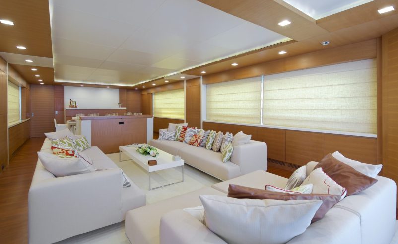 KINTARO | 2005 38.1m (125′) Flybridge Performance Motor Yacht from Italian shipyard Cantieri di Pisa