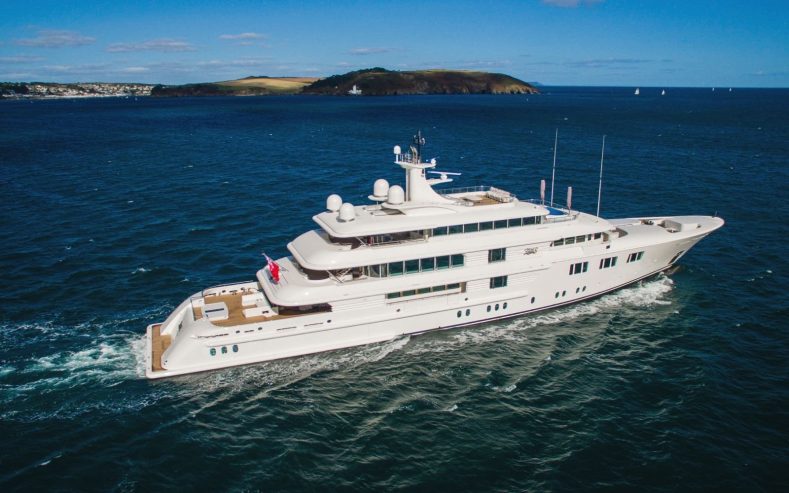 LADY E | 2006 74.5m (244′ 5″) Classic Style Luxury Steel Motor Yacht from legendary Dutch shipyard AMELS