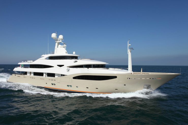 LIGHT HOLIC (ex Darlings Danama) | 2011 59.5m (195′ 3″) Luxury Steel Motor Yacht from Italian shipyard CRN